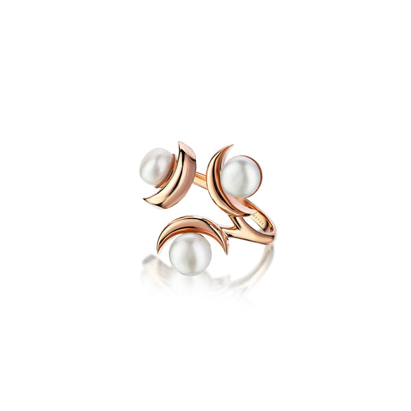 THREE CRESCENT THREE PEARL RING